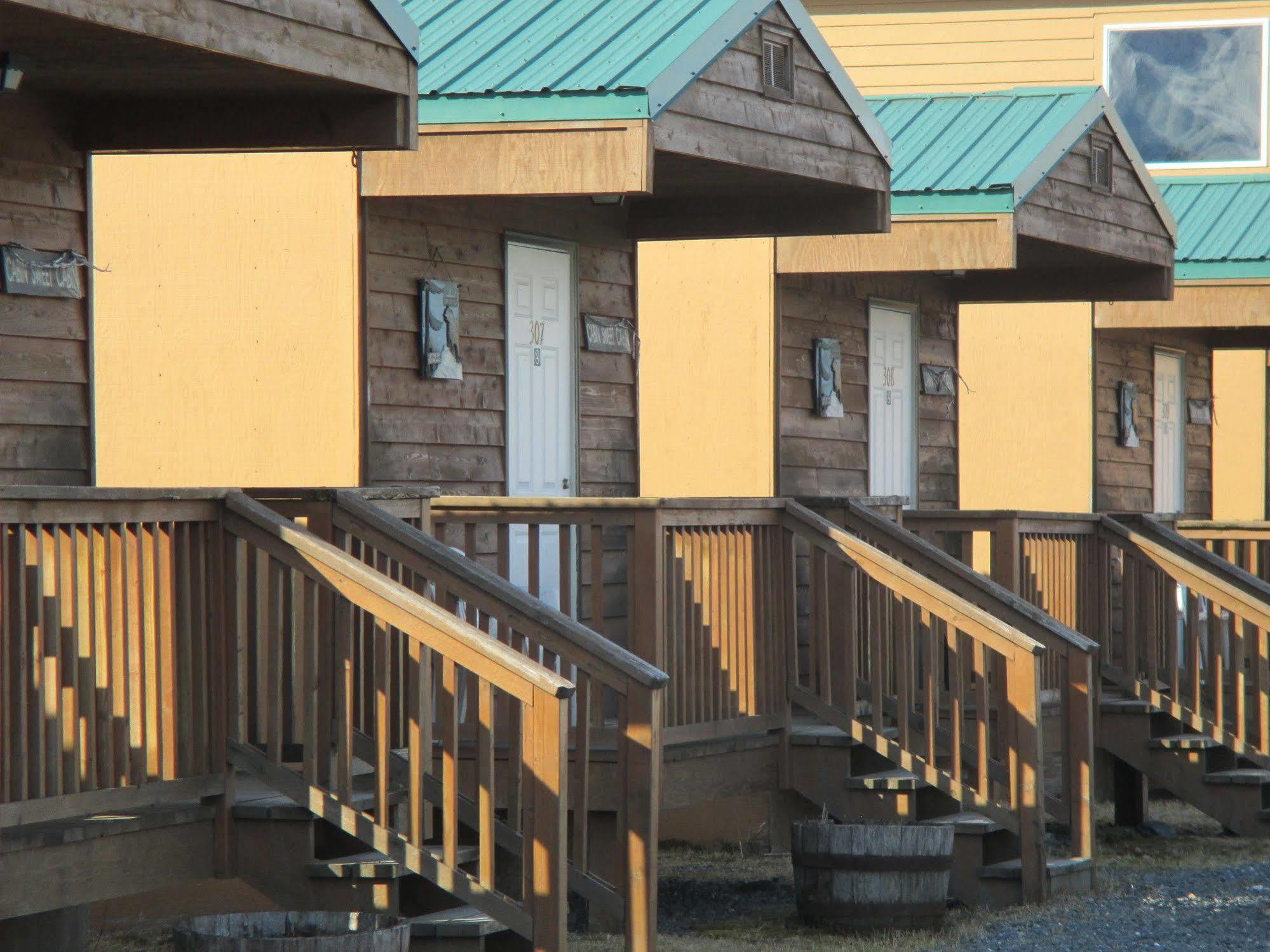 Totem Hotel And Suites 발데즈 외부 사진