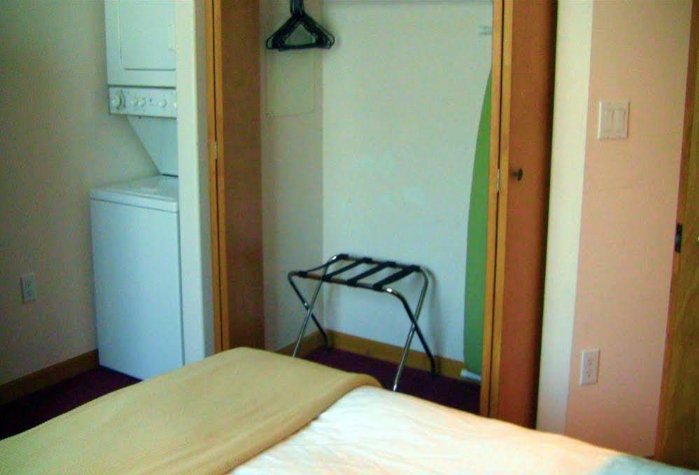 Totem Hotel And Suites 발데즈 외부 사진